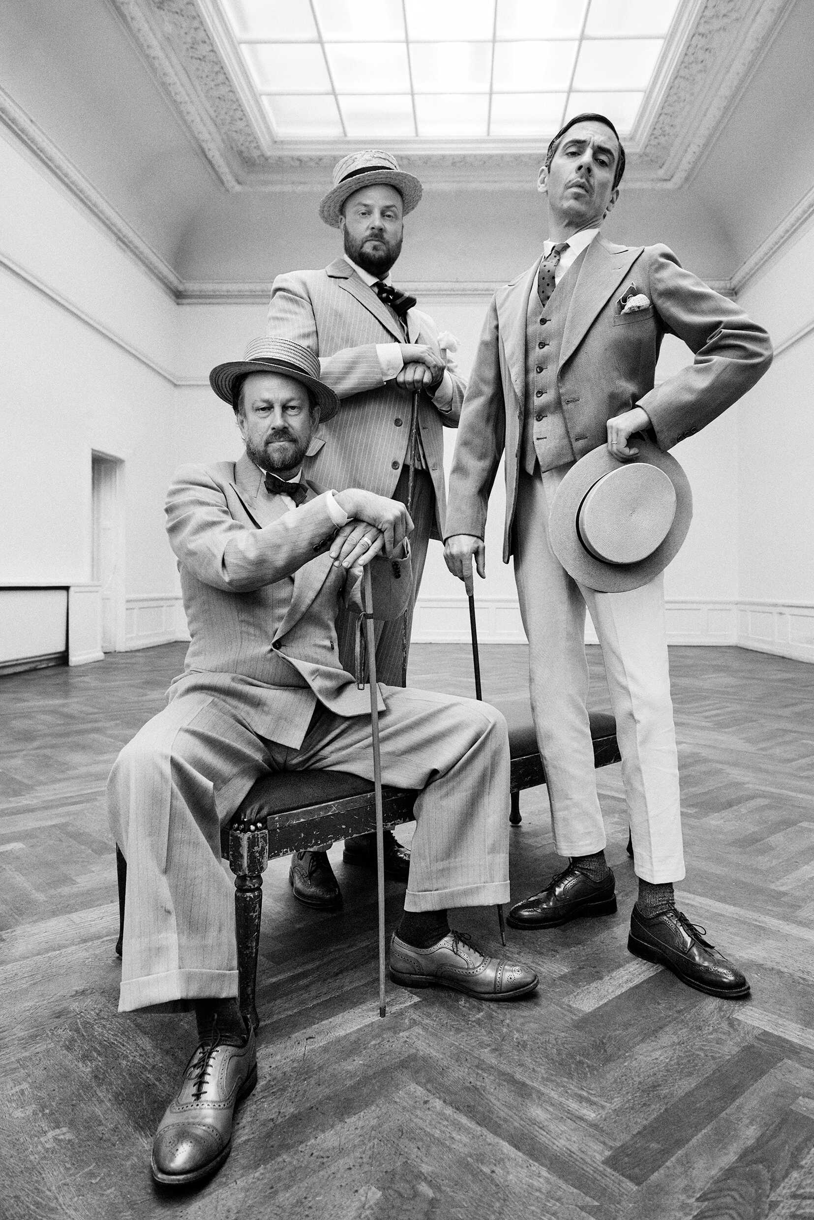 Lehmantrilogin har Sverigepremiär på Kulturhuset Stadsteatern den 24 februari. Med Emil Almén, Robin Keller och Anders Johannisson, i regi av Carolina Frände.