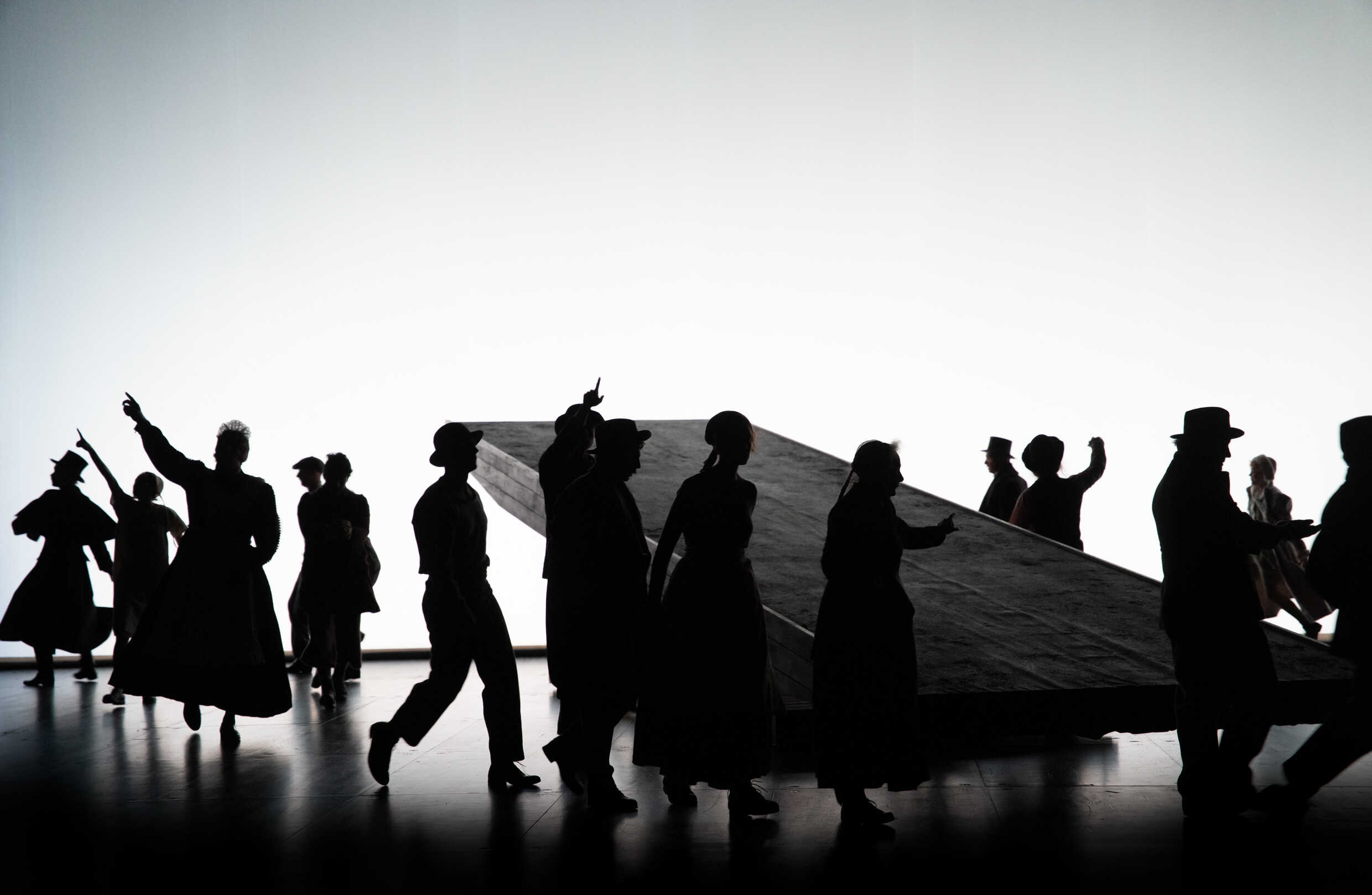Ensemblen i Kulla-Gulla. Urpremiär 4 mars på Stora scenen, Kulturhuset Stadsteatern.
