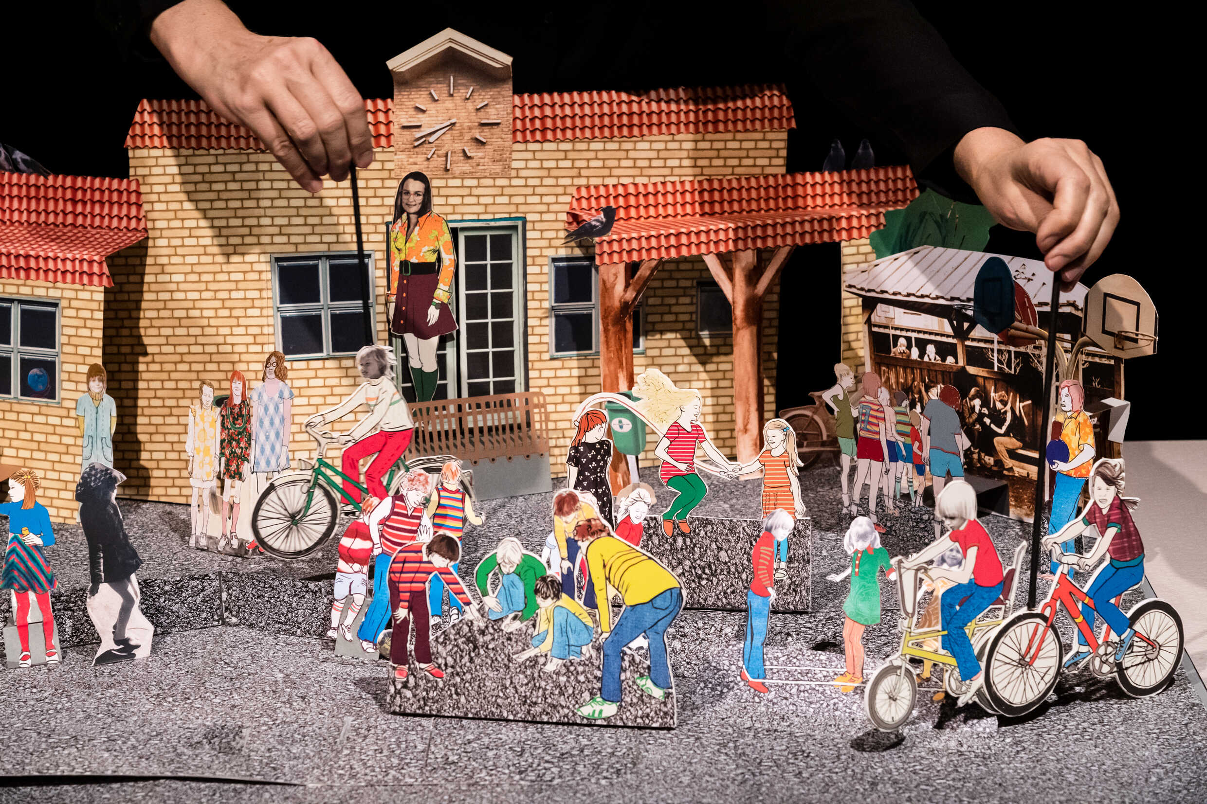 Silverdollarmyntet, urpremiär 1 april på Marionetteatern, Kulturhuset Stadsteatern. Av och med Helena Nilsson.