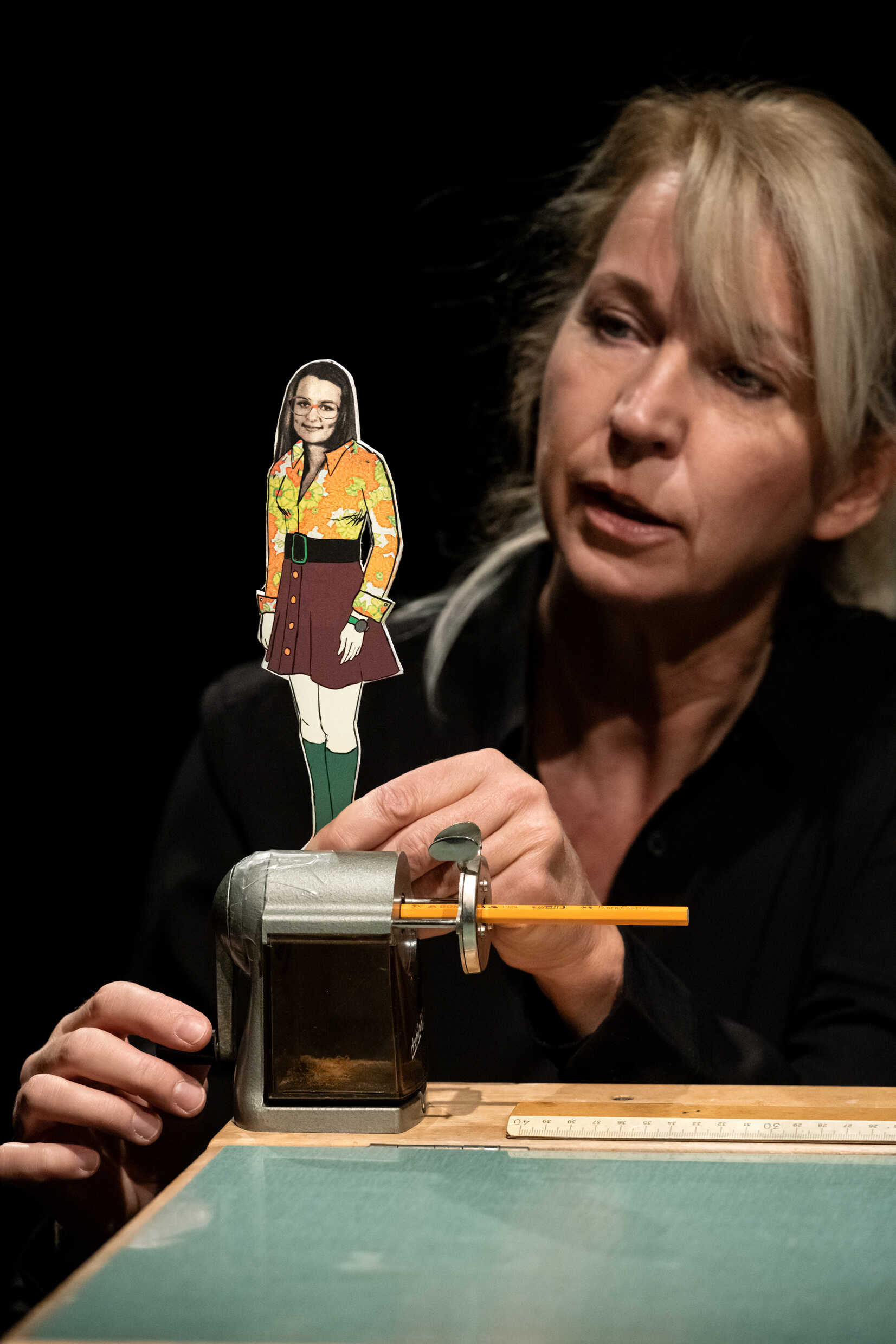 Silverdollarmyntet, urpremiär 1 april på Marionetteatern, Kulturhuset Stadsteatern. Av och med Helena Nilsson.