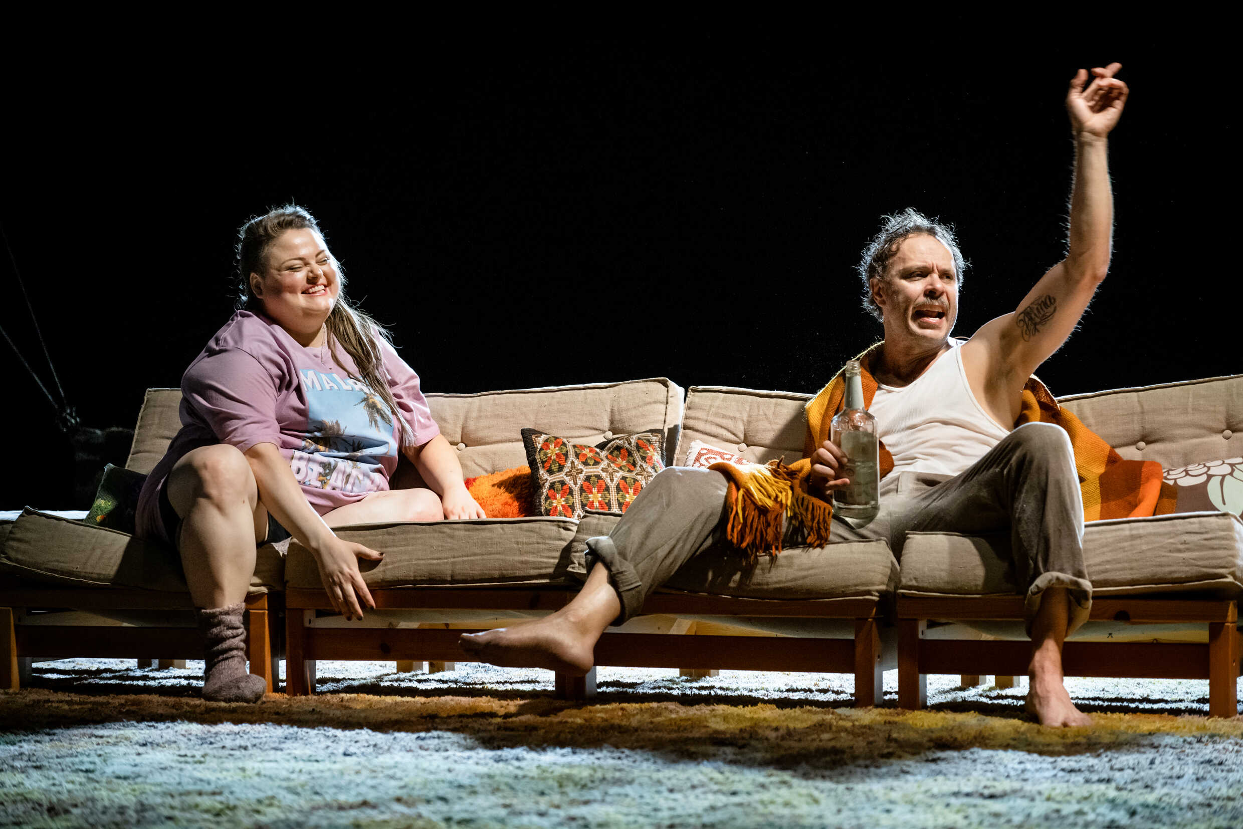 Isabelle Kyed och Björn Bengtsson i Morbror Janne - scener från livet på landet. Premiär 6 maj på Stora scenen, Kulturhuset Stadsteatern