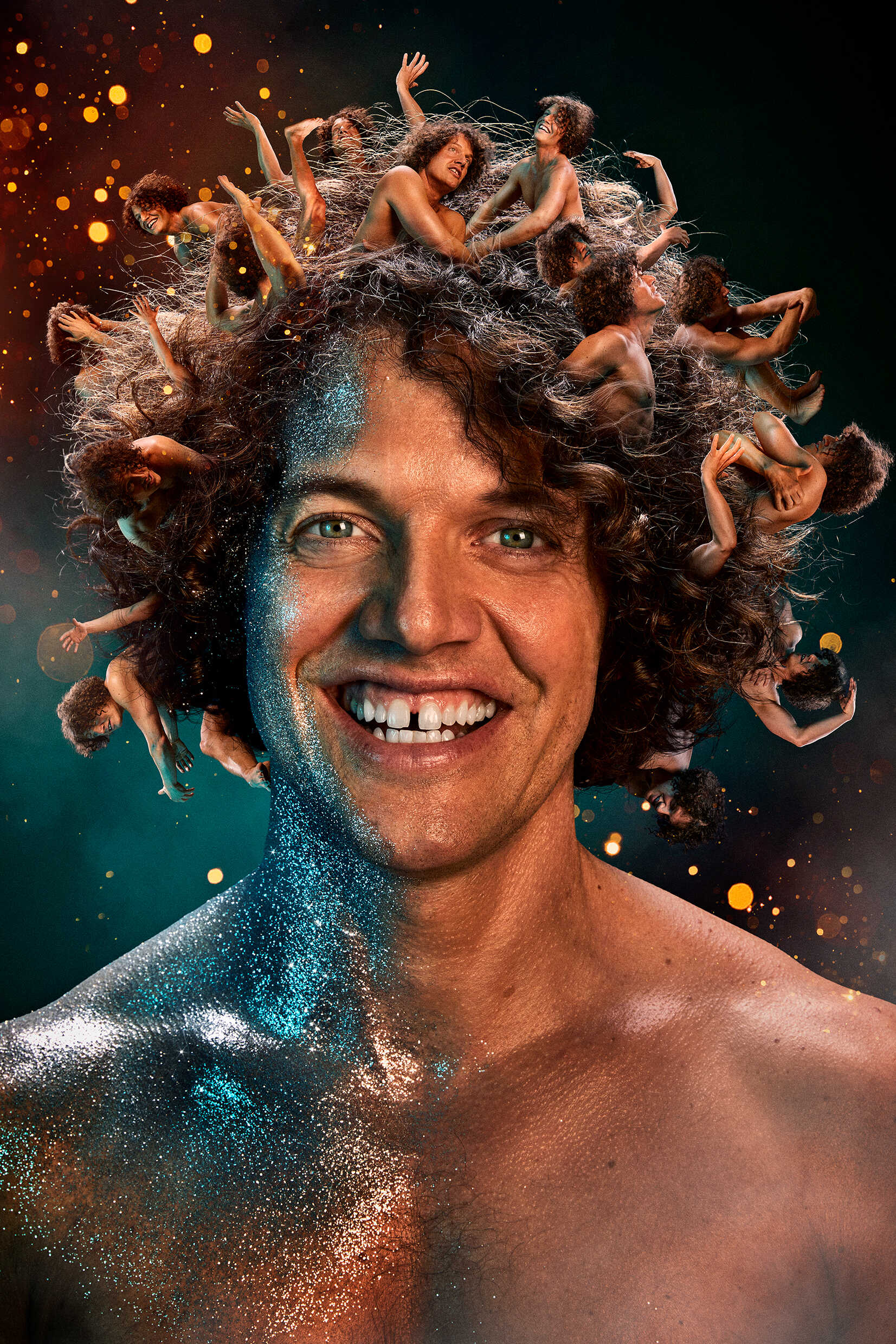 Nassim flippar ur. Foto: Magnus Ragnvid, retusch: Isabelle Alsén.