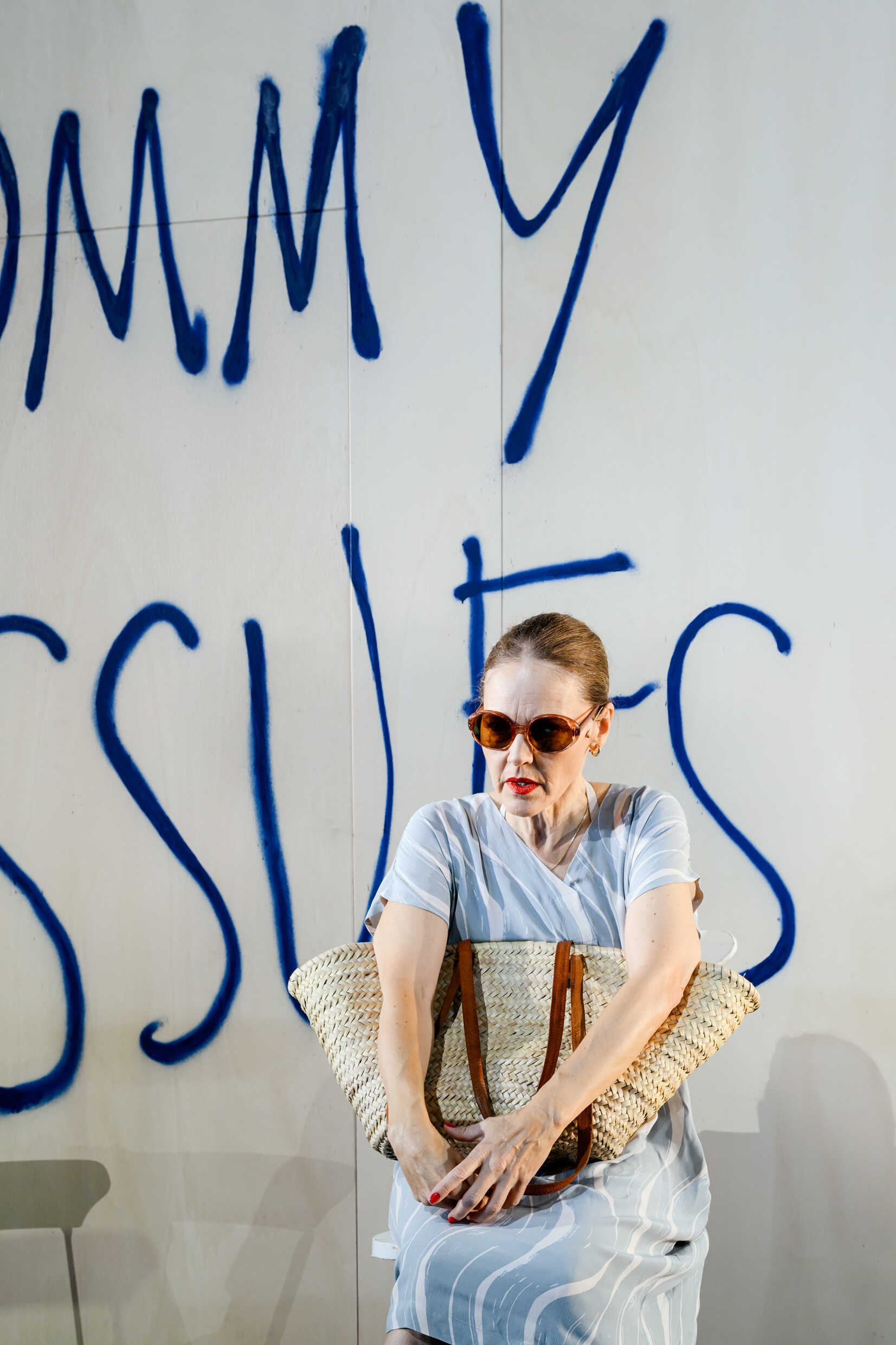 Ann-Sofie Rase i Mommy Issues. Urpremiär 28 oktober på Lilla scenen, Kulturhuset Stadsteatern.