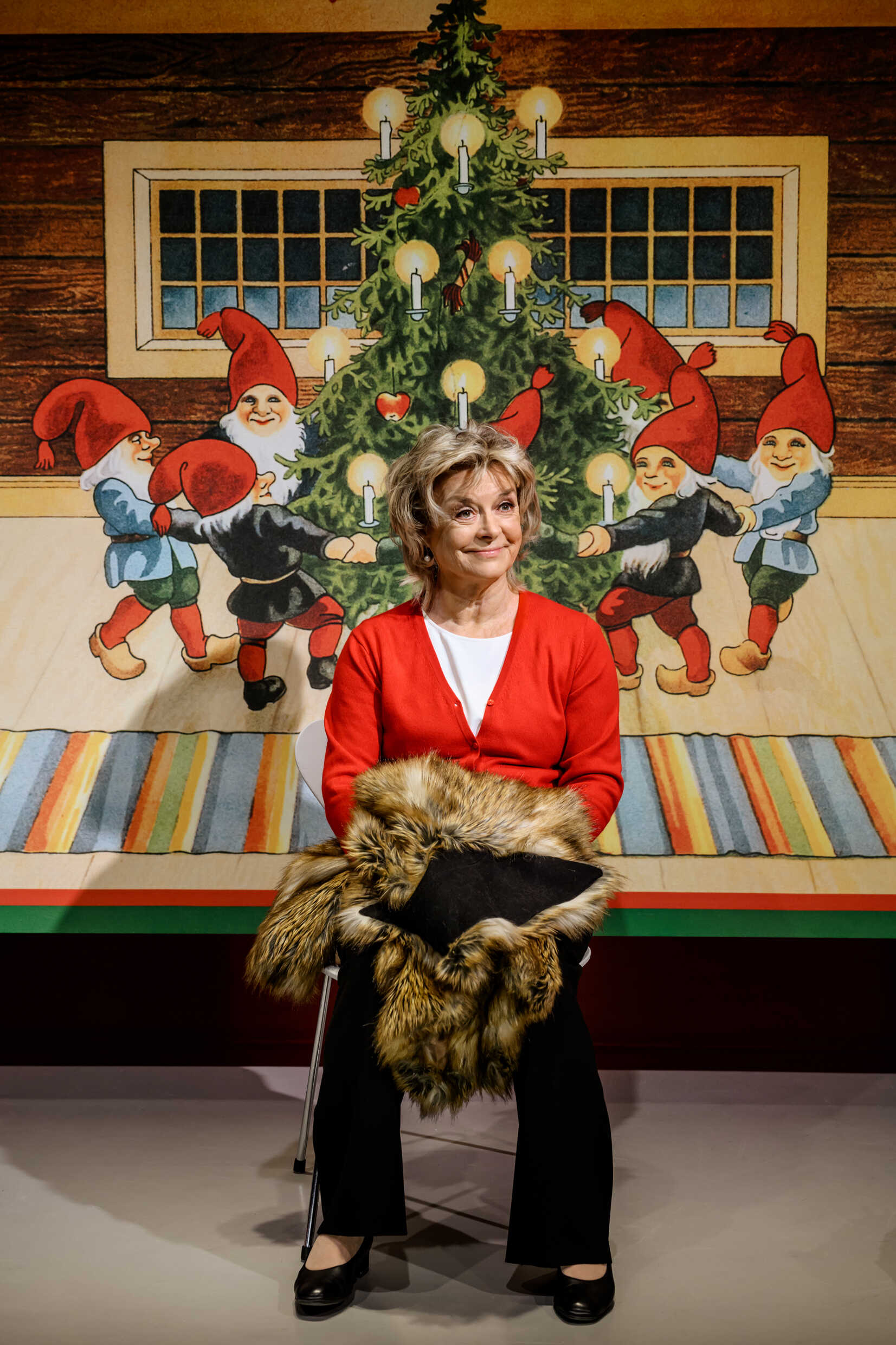 Grynet Molvig i Köket är hemmets hjärta, urpremiär 3 december på Lilla scenen, Kulturhuset Stadsteatern.