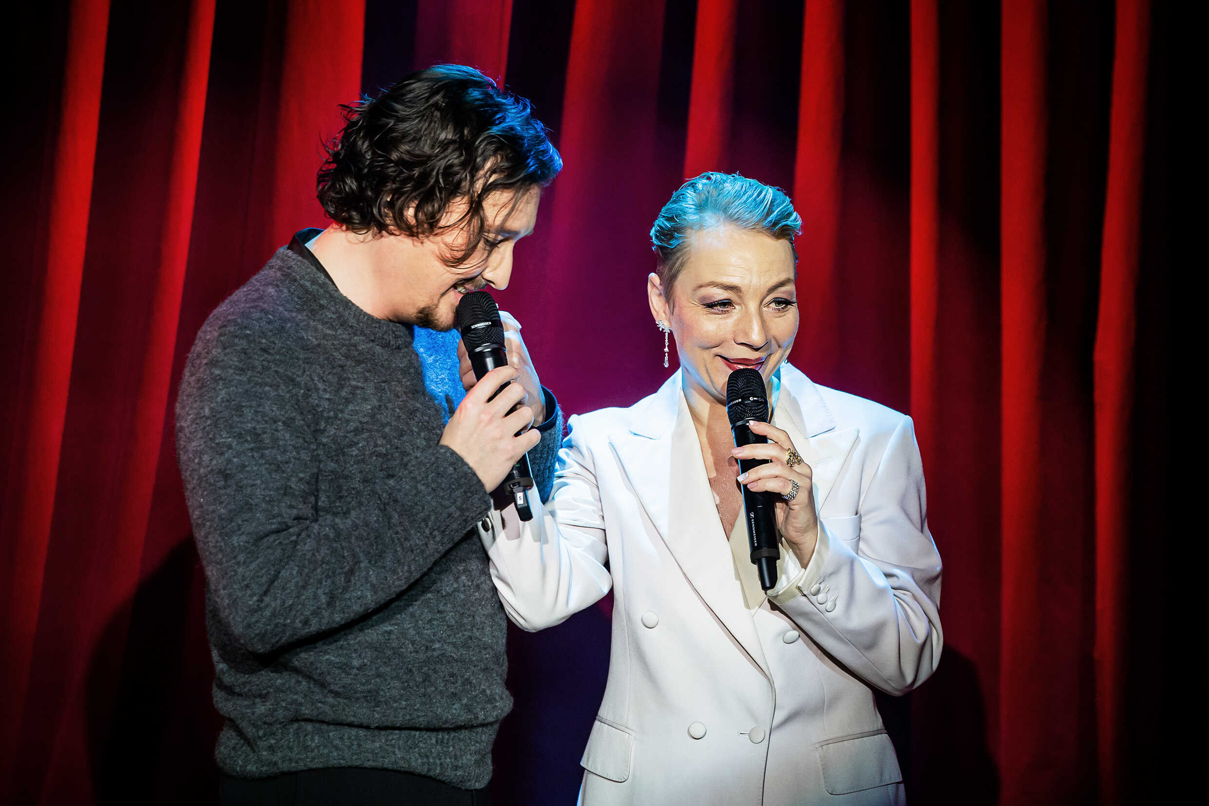 Richard Hamrin och Sara Jangfeldt i Från en beundrare. Urpremiär 26 januari 2023 på Soppteatern, Kulturhuset Stadsteatern.