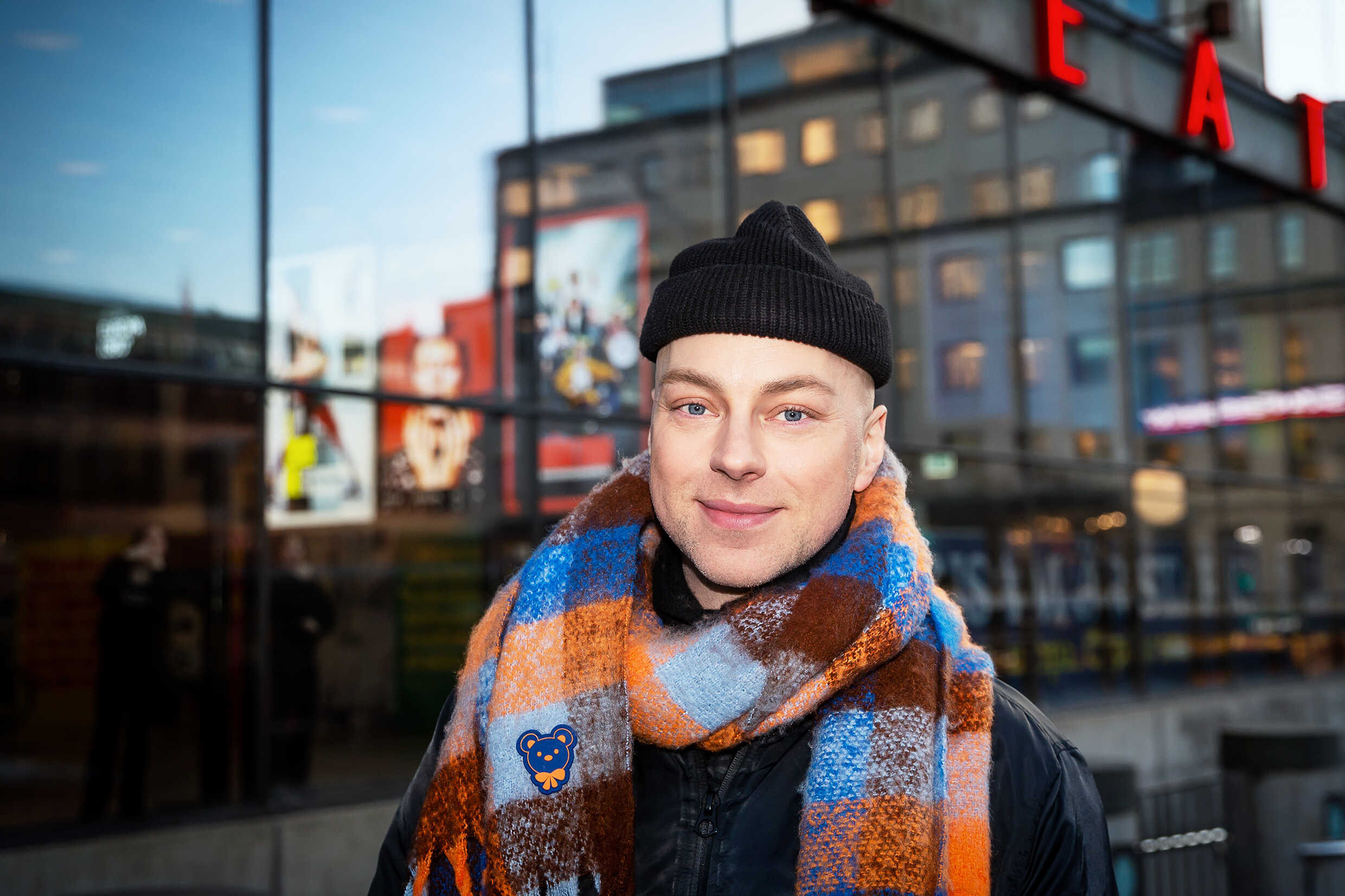 Robert Fux i Matilda The Musical. Premiär 1 december 2023 på Stora scenen, Kulturhuset Stadsteatern.