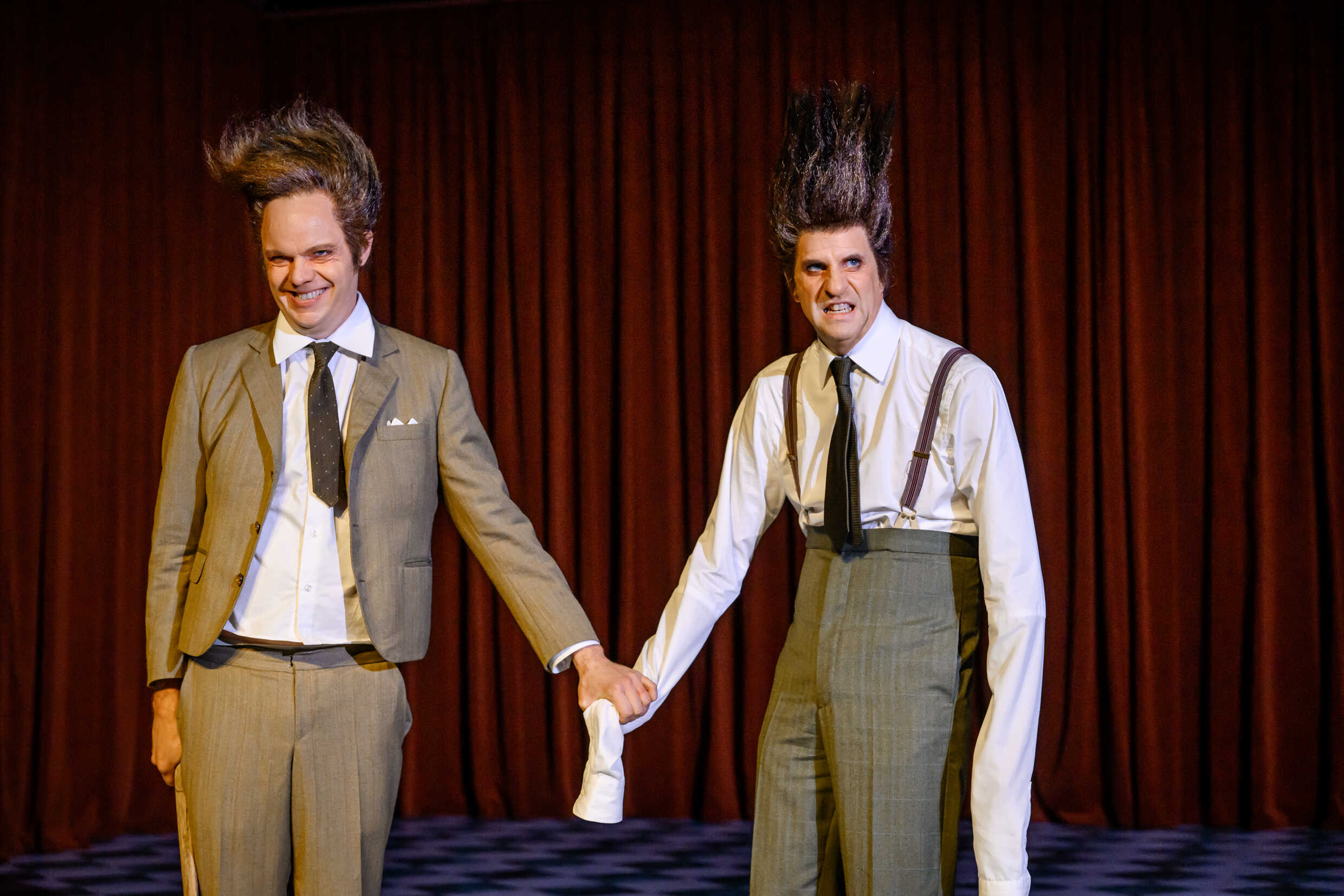 Olof Wretling och Mattias Fransson i Monstrets tid. Urpremiär 6 oktober på Klarascenen, Kulturhuset Stadsteatern.