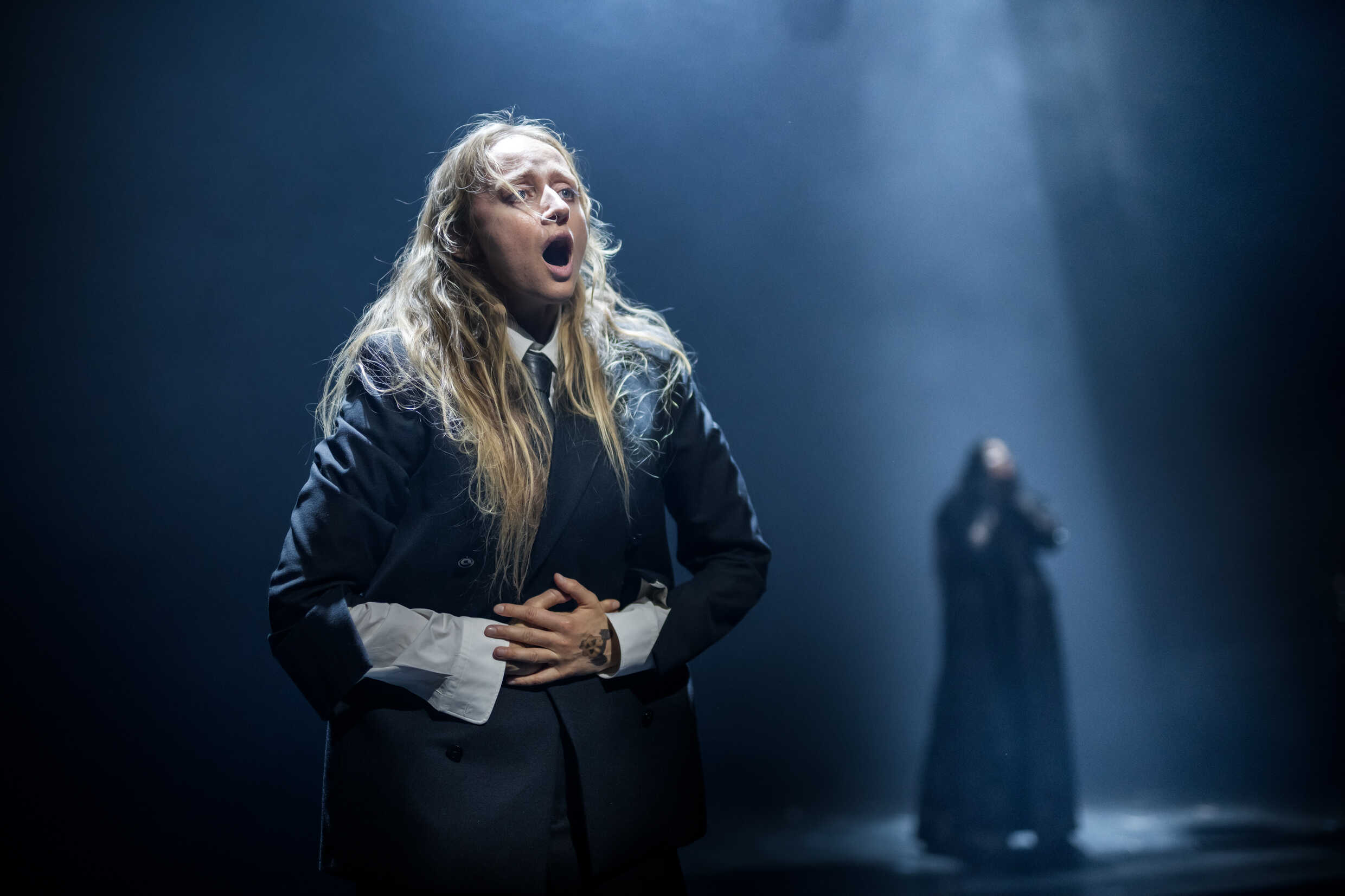 Silvana Imam i Hamlet. Premiär 20 oktober på Stora scenen, Kulturhuset Stadsteatern.