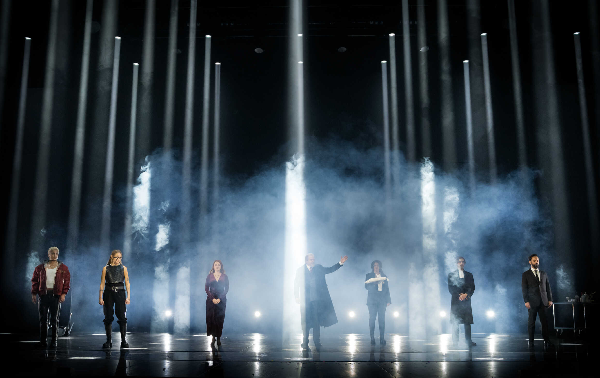 Hamlet. Premiär 20 oktober på Stora scenen, Kulturhuset Stadsteatern.