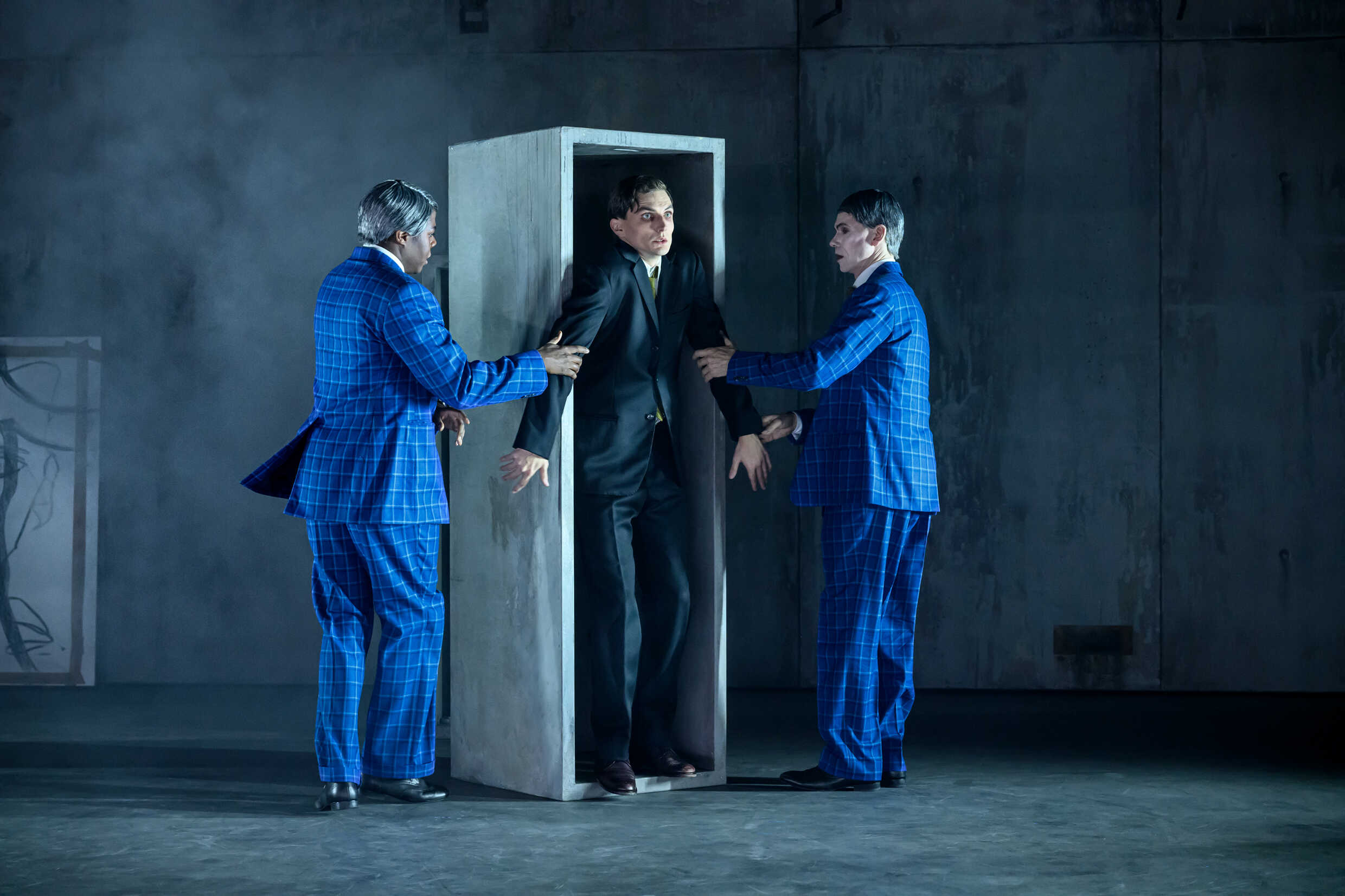 John Alexander Eriksson, Fabian Hedlund och Lars Bethke i Processen. Premiär 8 december på Lilla scenen, Kulturhuset Stadsteatern