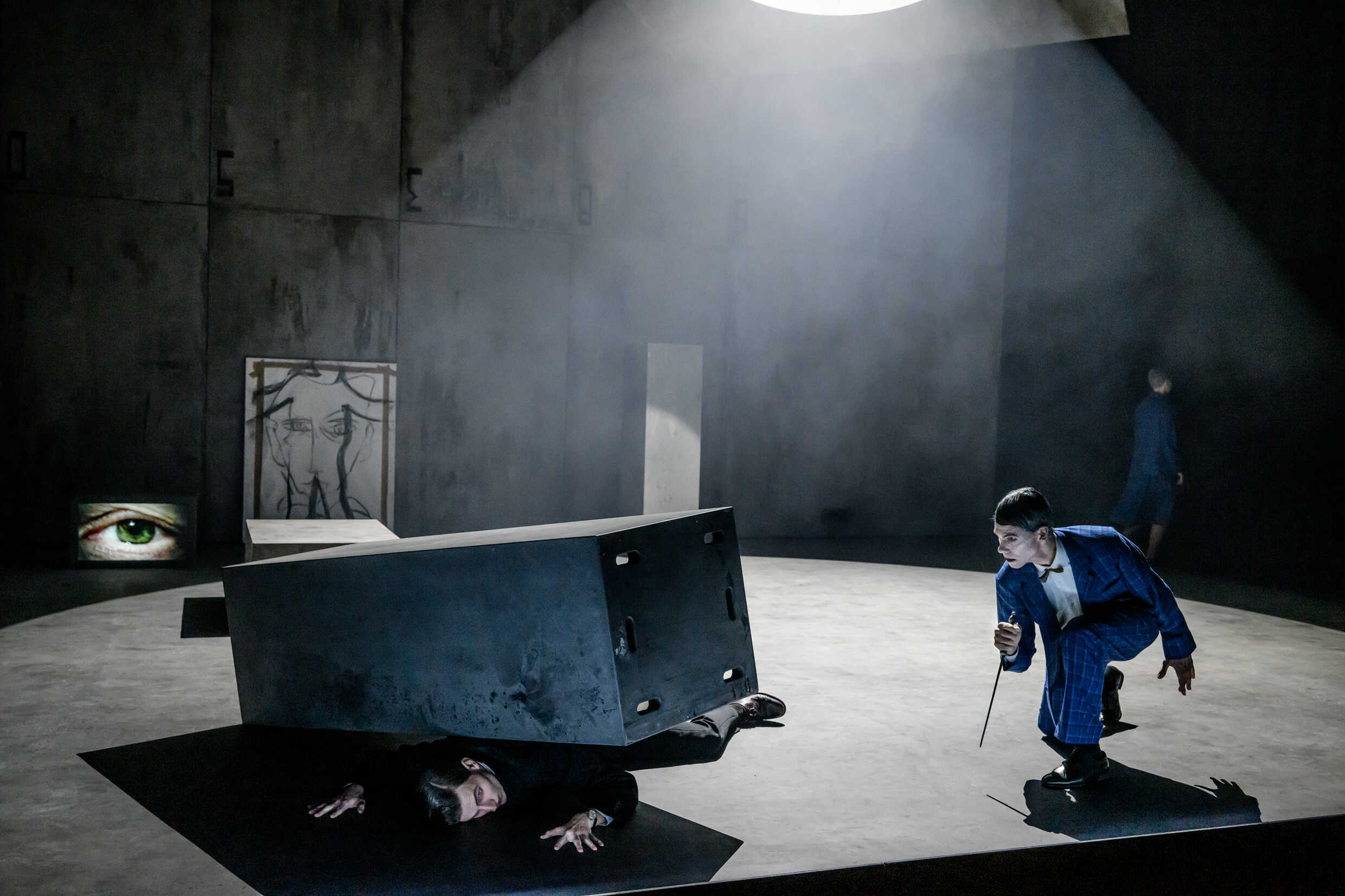 Fabian Hedlund, Lars Bethke och Karin Li Körsbärsdal i Processen. Premiär 8 december på Lilla scenen, Kulturhuset Stadsteatern