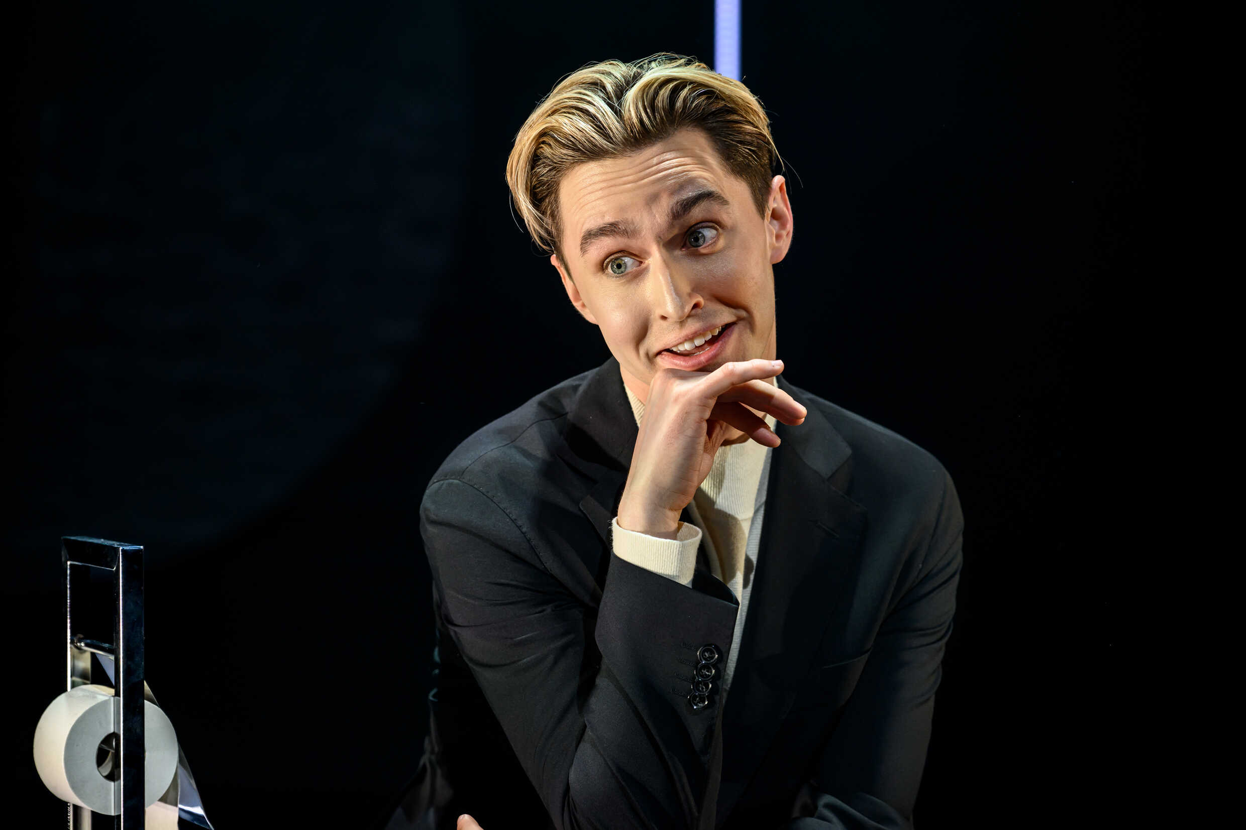 Hampus Nessvold i Sakarias spyor. Premiär 26 januari på Lilla scenen, Kulturhuset Stadsteatern.