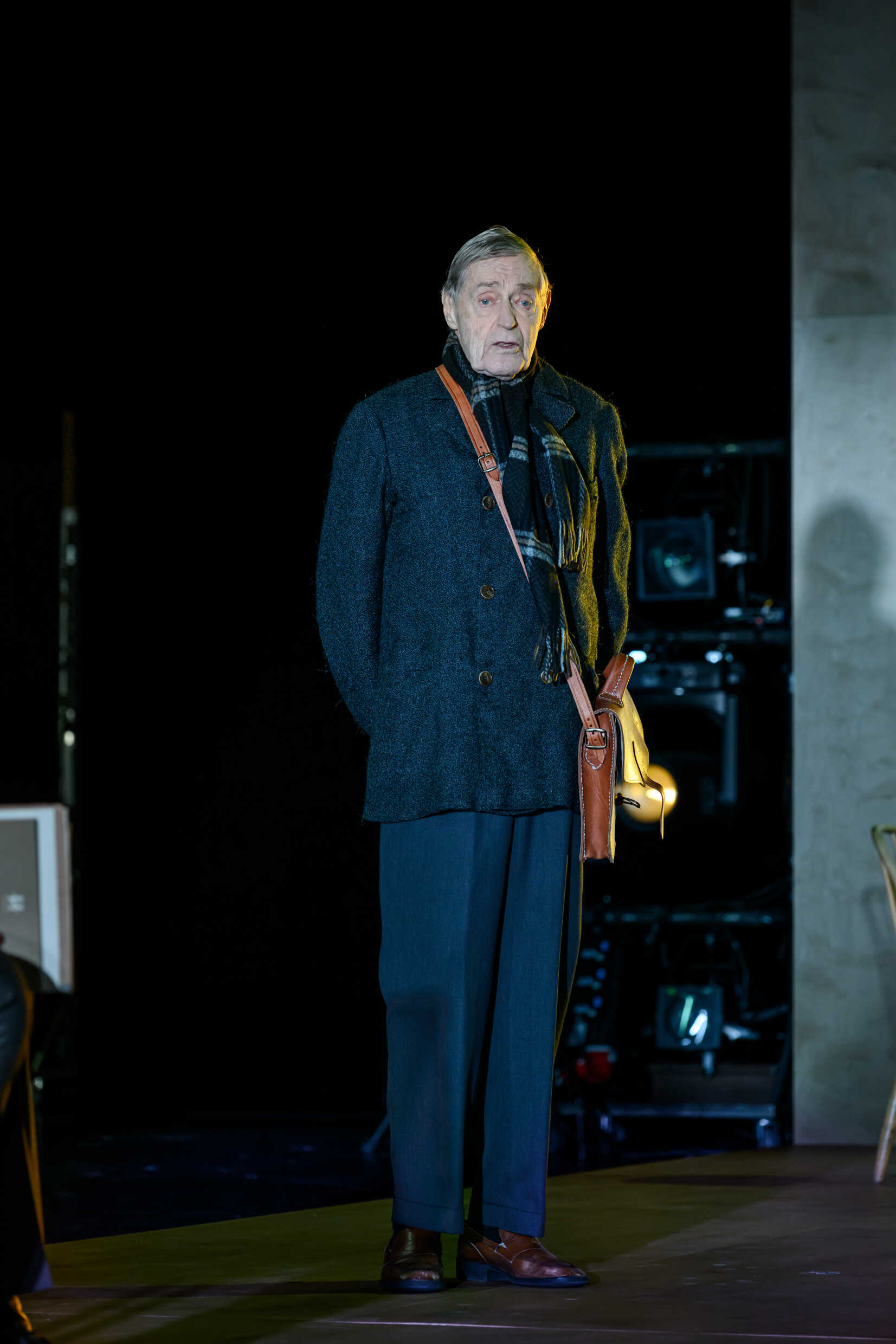 Lars Lind i Tre systrar. Premiär 23 februari på Stora scenen, Kulturhuset Stadsteatern.