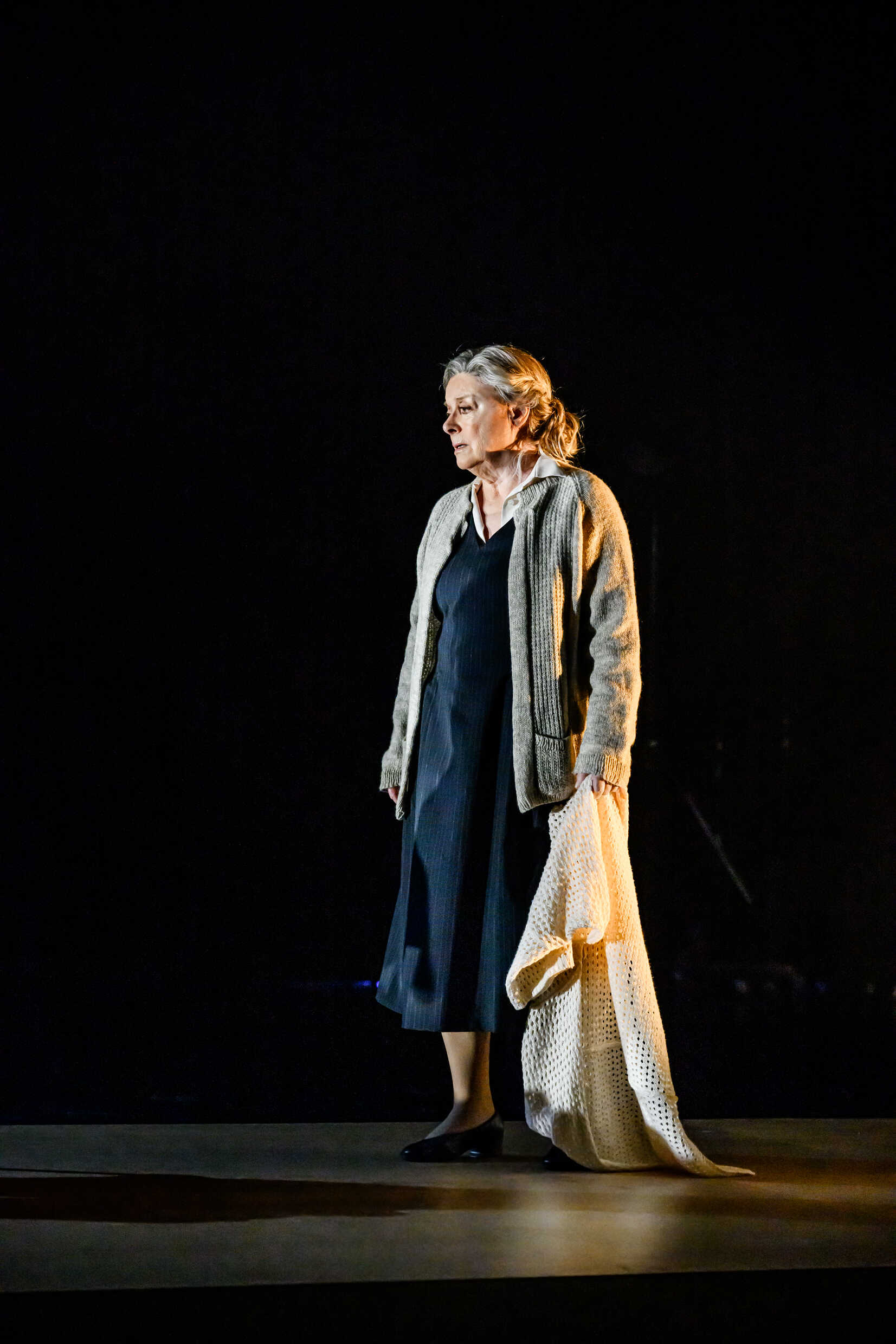 Grynet Molvig i Tre systrar. Premiär 23 februari på Stora scenen, Kulturhuset Stadsteatern.