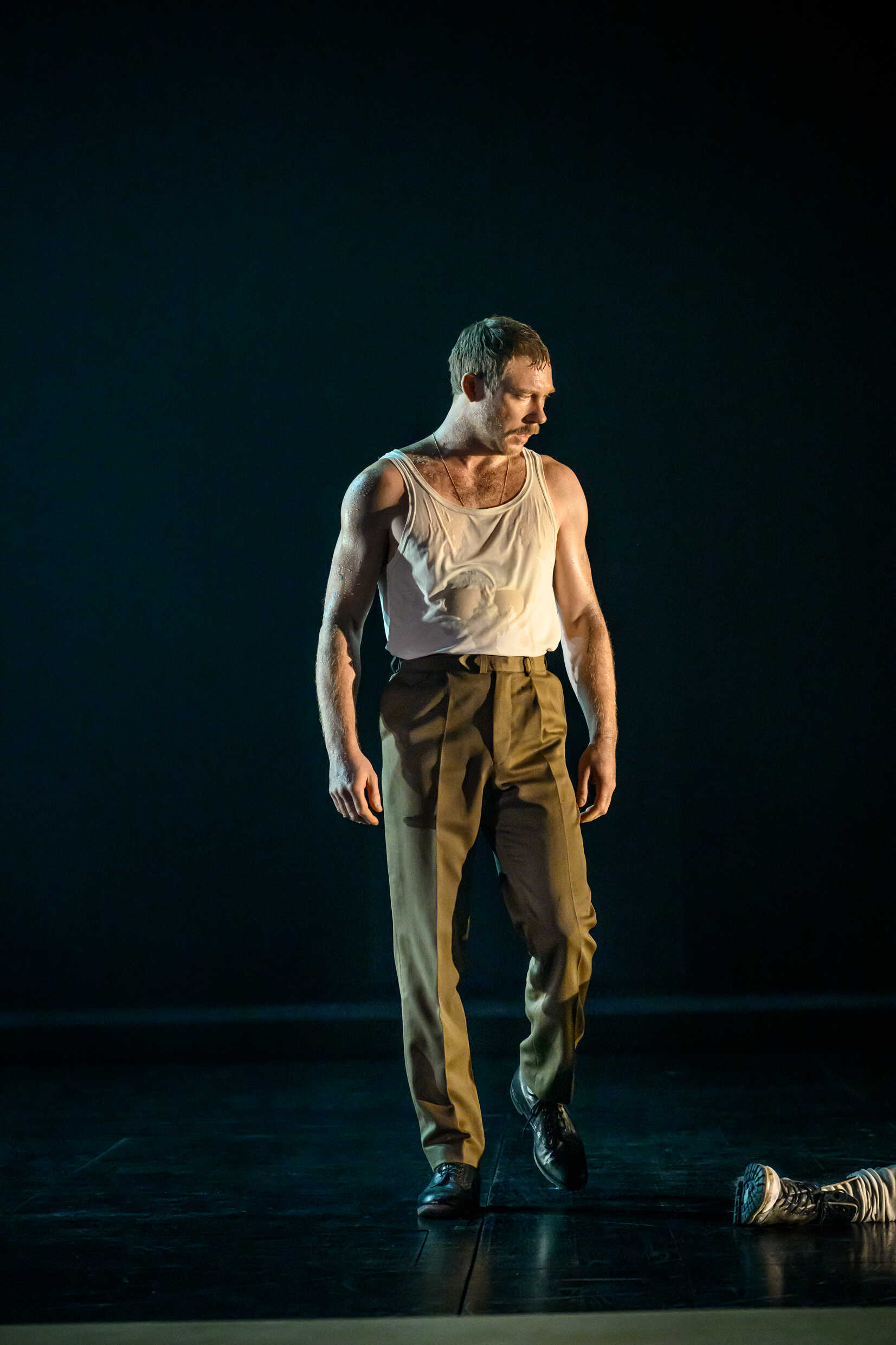 Linus Troedsson i Tre systrar. Premiär 23 februari på Stora scenen, Kulturhuset Stadsteatern.