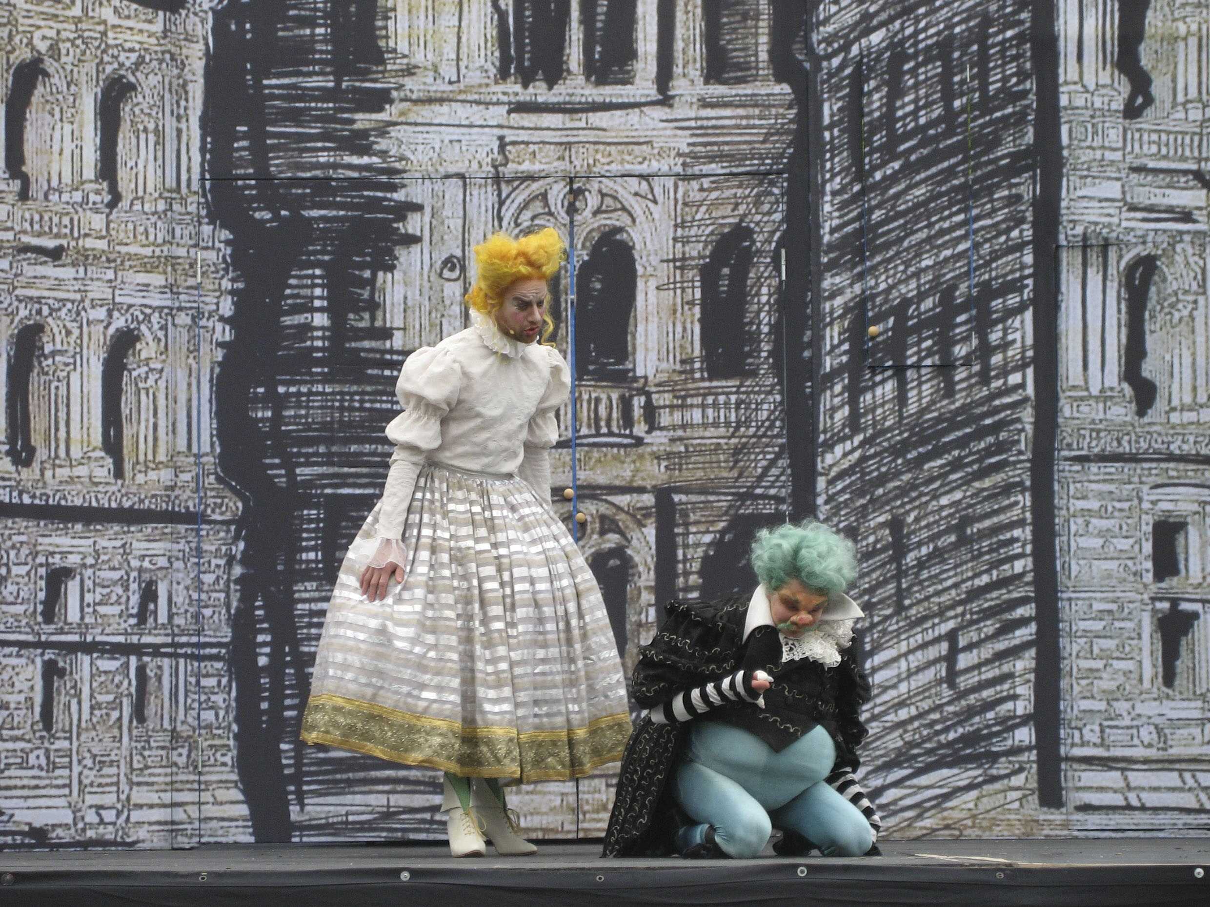 Parkteatern:Volpone: Jonas Kruse, Marie Robertson