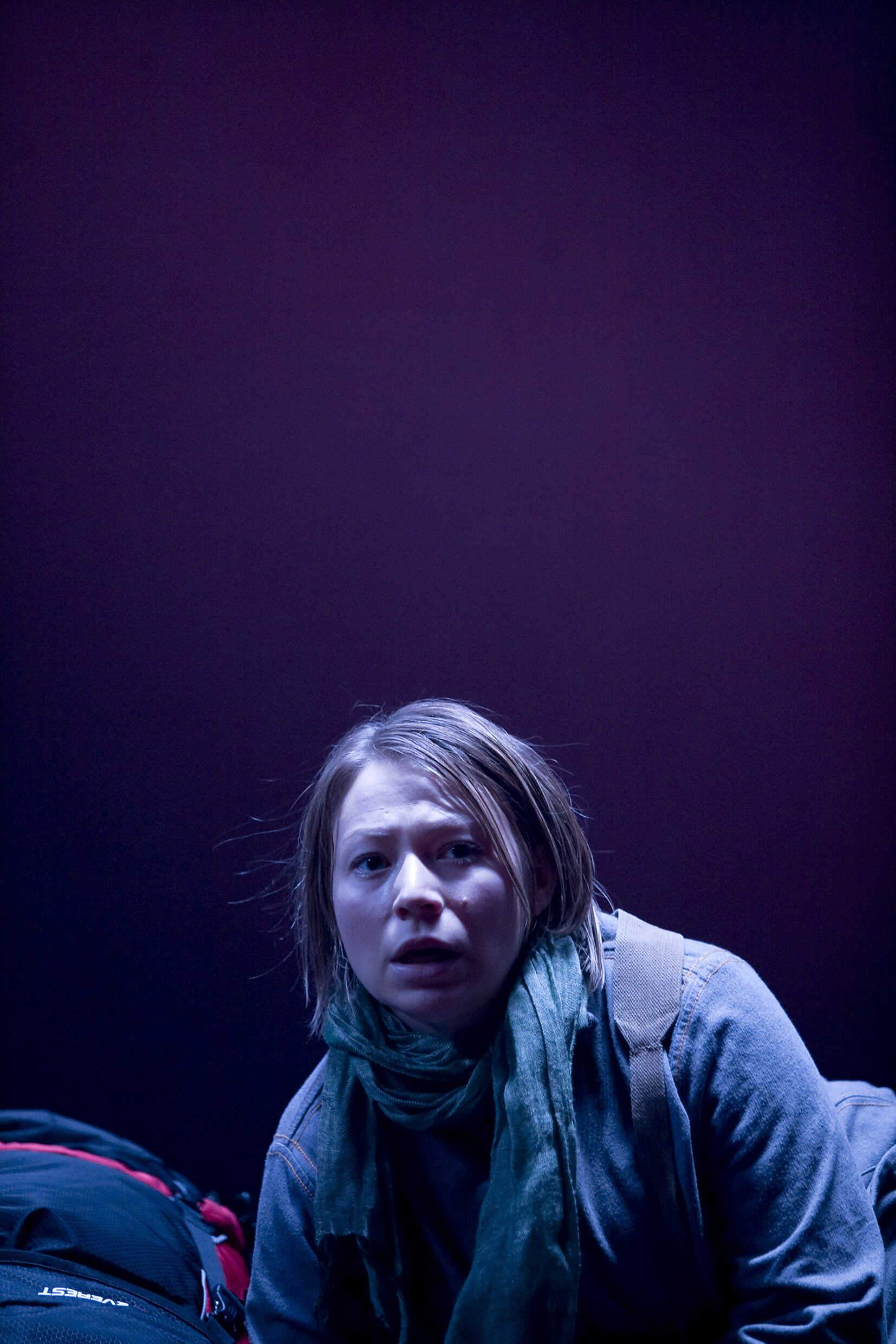 Frida Hallgren i Mitt namn är Rachel Corrie på Stockholms stadsteater