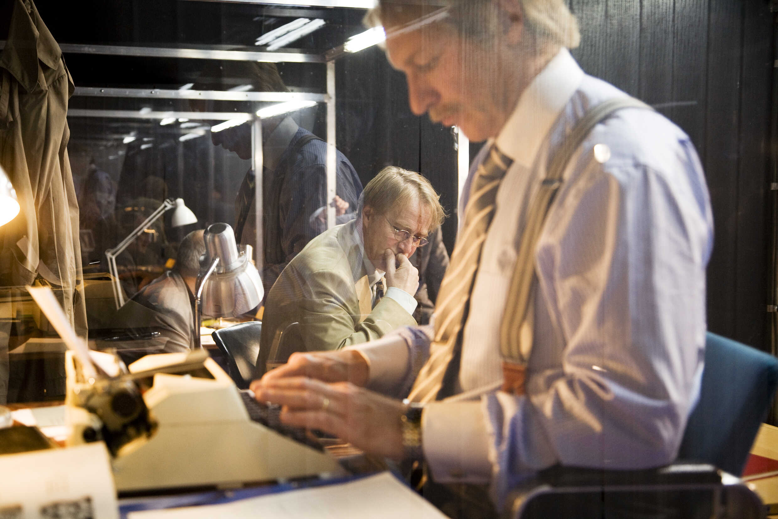 Lars Göran Persson, Niklas Falk och Ralph Carlsson i Glengarry Glen Ross av David Mamet. Sverigepremiär 28 november