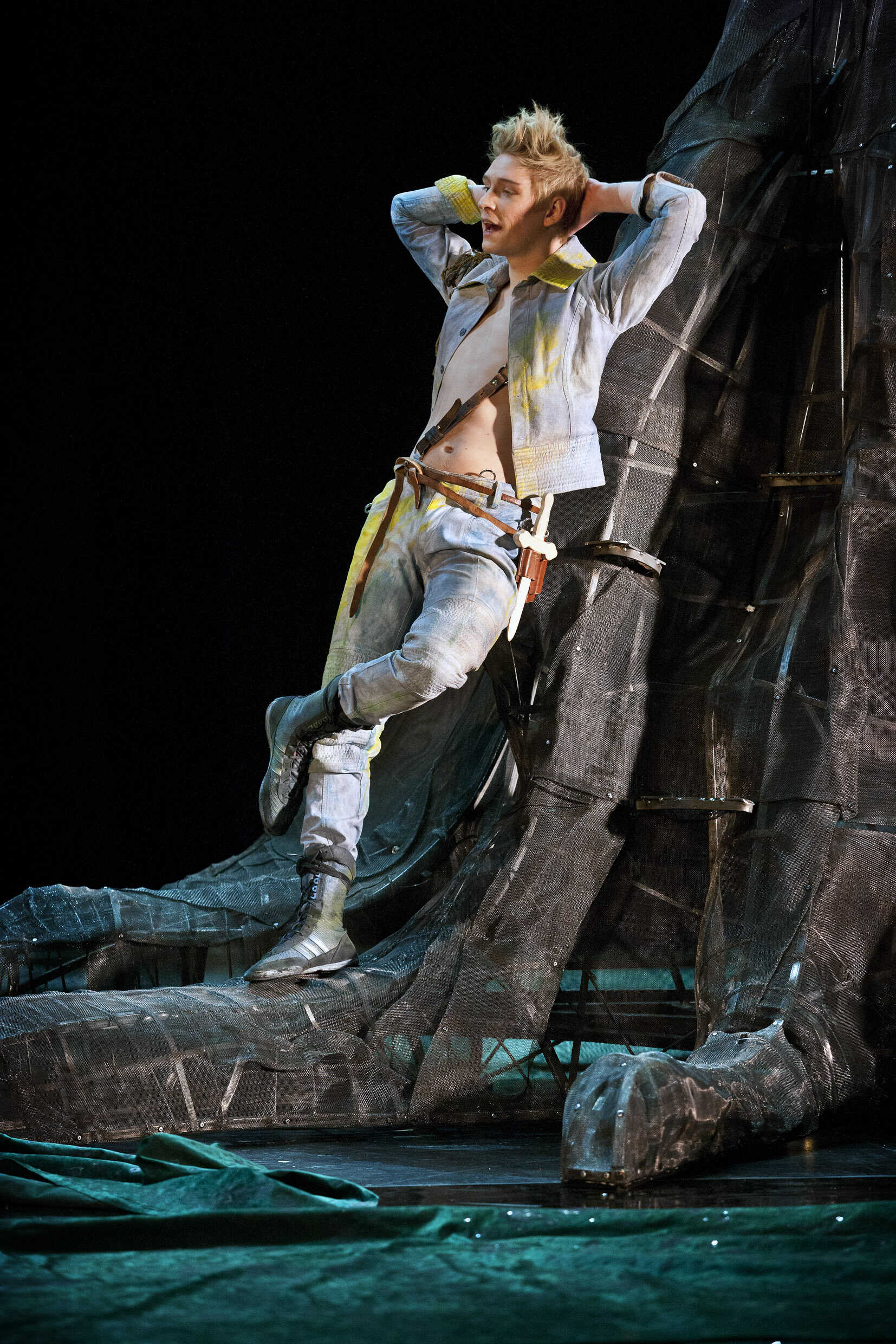 Anton Lundqvist i Peter Pan och Wendy. Premiär 15 december på Stora scenen.