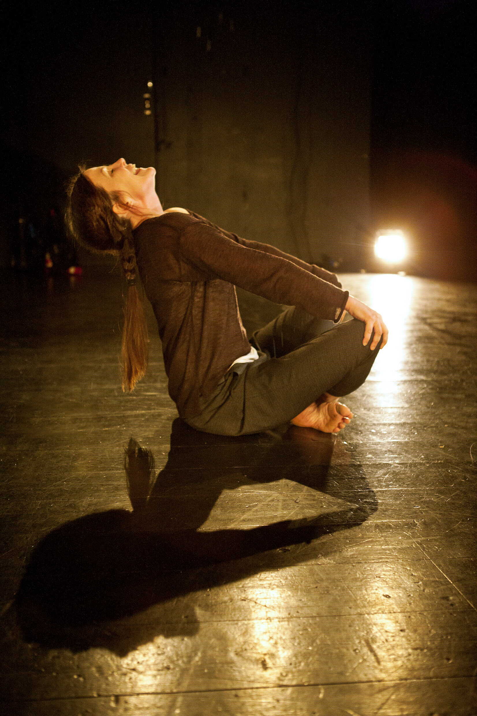 Sofi Helleday i Felicia försvann, urpremiär 14 december på Bryggan, Kulturhuset Stadsteatern.