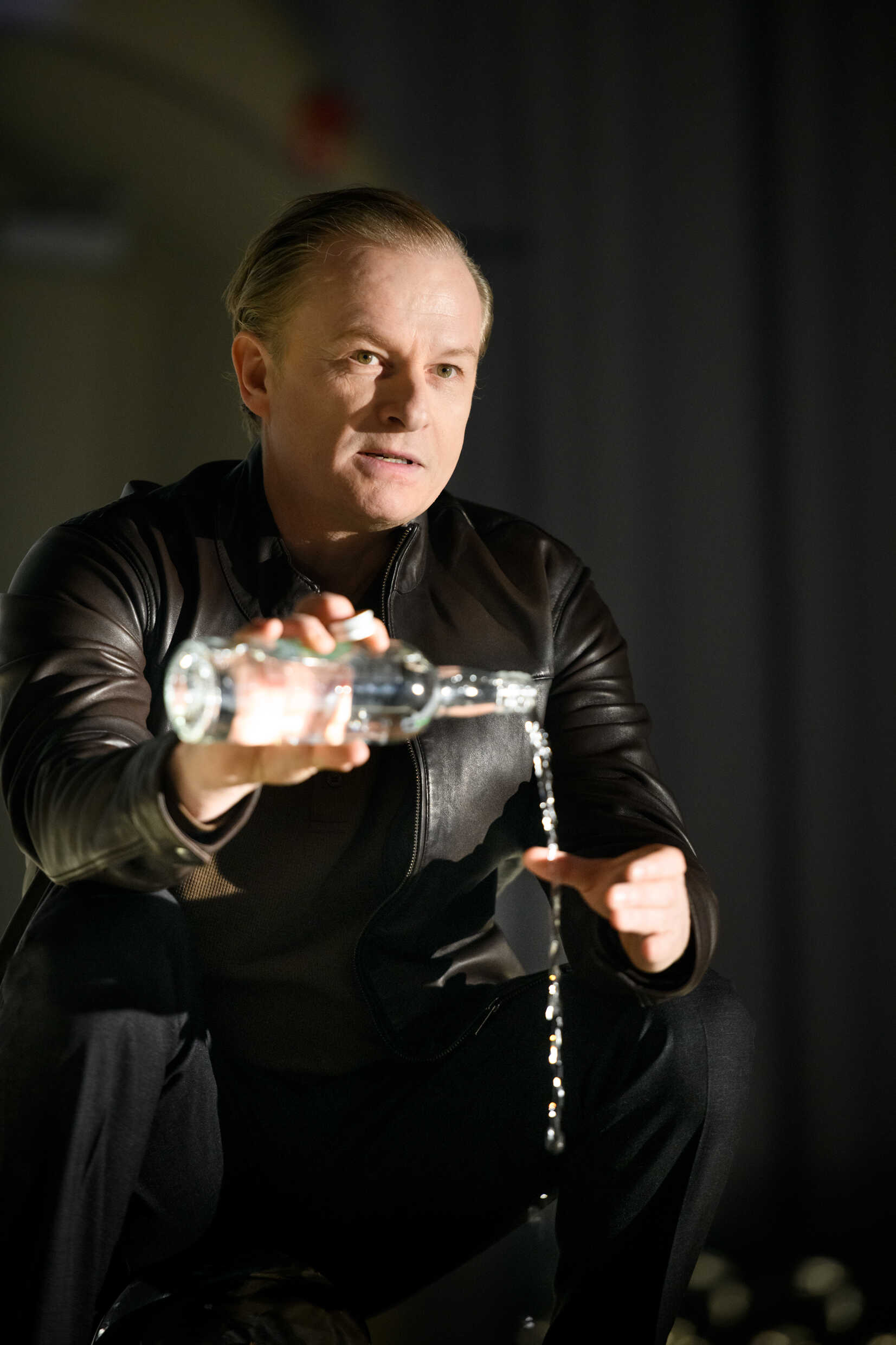 Sven Ahlström i Serotonin