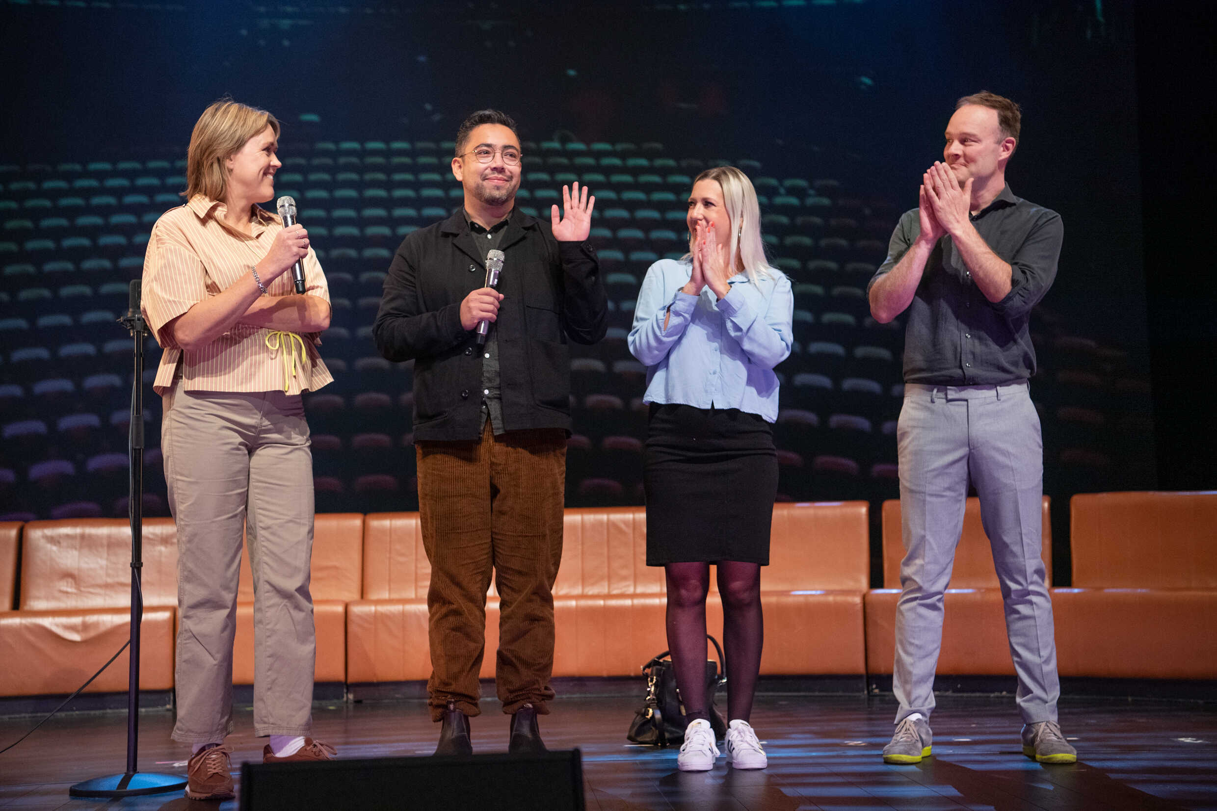 Sofia FredÃ©n, chefsdramaturg och bitrÃ¤dande teaterchef tillsammans med dramaturgerna Joel Mauricio Ortiz, Ã…sa Lindholm och Marc Matthiesen.