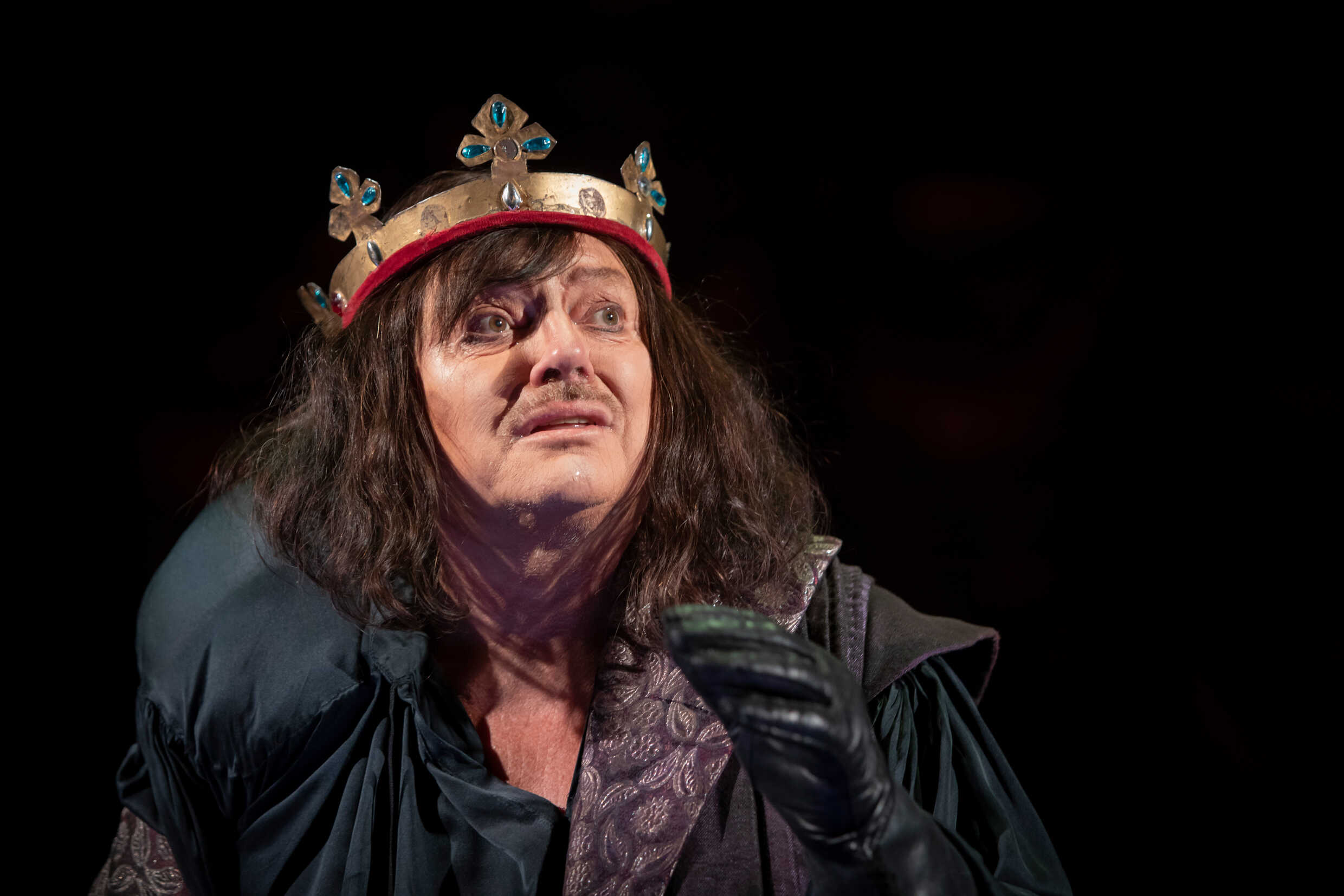 Dan Ekborg gör titelrollen i det humoristiska dramat Barrymore, i regi av Philip Zandén. Premiär 29 september på Klarascenen.
