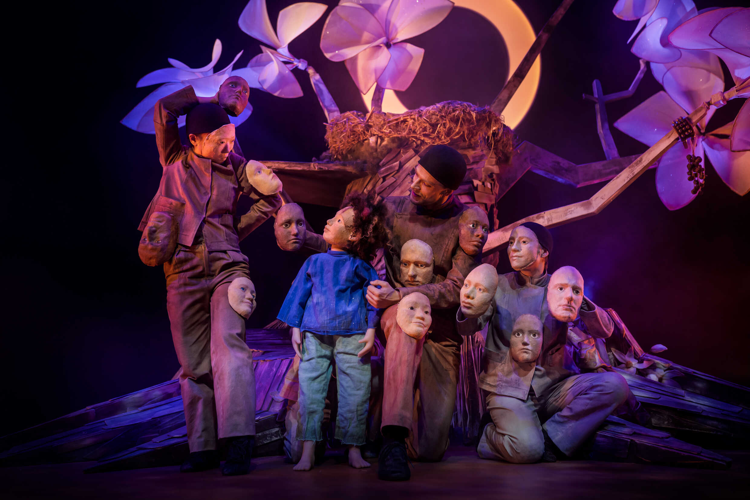 Ett Frö i Rymden, Marionetteatern. Nypremiär på Lilla scenen, Kulturhuset Stadsteatern den 2 oktober 2021.