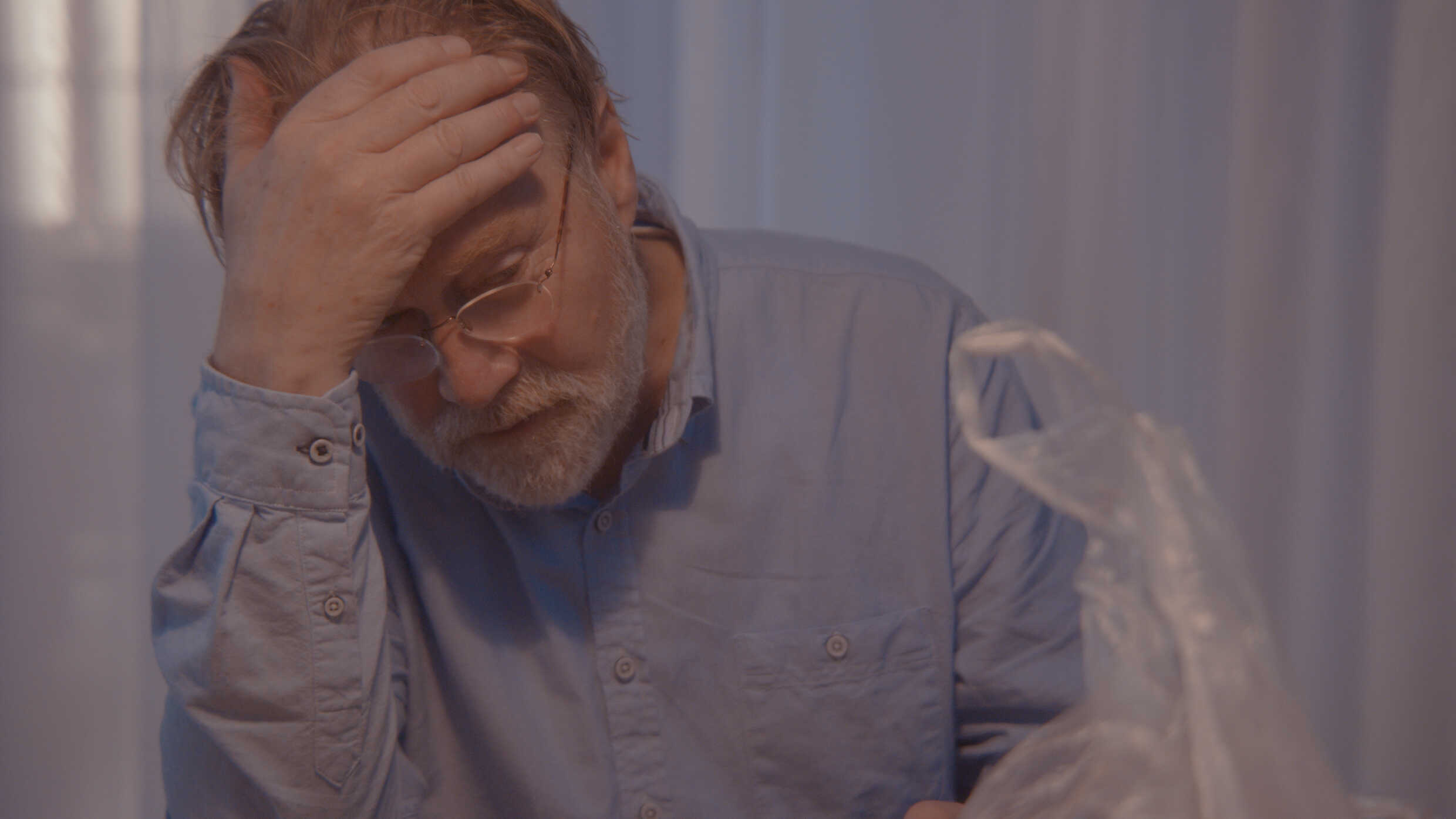 Nu sätts den oscarsbelönade filmen Amour upp som teater för första gången med Marika Lindström och Niklas Falk i huvudrollerna. Premiär 4 december på Klarascenen, Kulturhuset Stadsteatern.